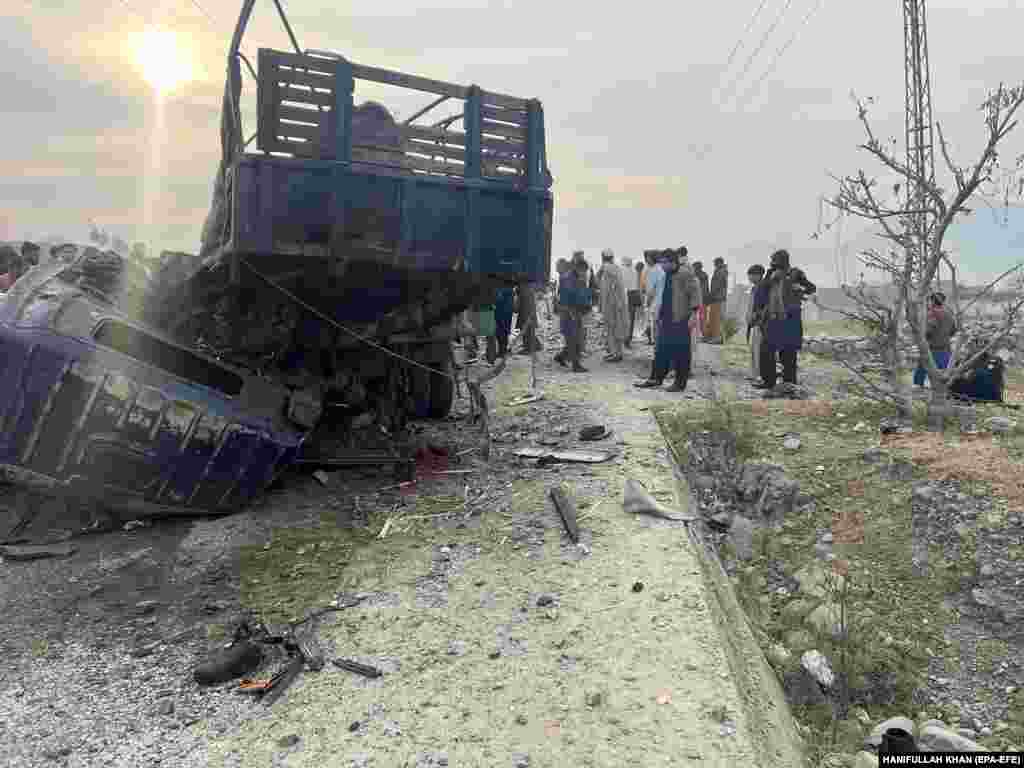Pakistani security officials inspect the scene of the bomb blast. The attack on the vaccination team comes amid a surge in violence in Pakistan. Over 600 attacks and more than 950 fatalities were reported in 2023, according to data compiled by the Pakistan Institute of Conflict and Security Studies, a research organization based in Islamabad.