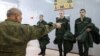 Призовники в Москві отримують повідомлення про закриття виїзду з країни через неявку до військкомату – правозахисники