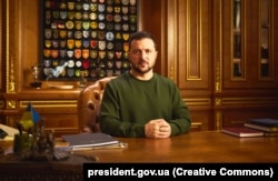 Президент України Володимир Зеленський під час новорічного привітання. Грудень 2023 року