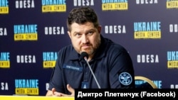 «Щодо стратегічних систем, то мова може йти про ті, які мають дальній радіус дії, і відповідно мають велику важливість для загальної побудови ППО та високу вартість» - сказав Дмитро Плетенчук