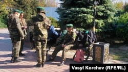 Діти у військовій формі. Окупована Керч, Крим, Україна, 19 жовтня 2021 року