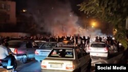 Антиурядові протести тривають у країні протягом 10 ночей після смерті Махси Аміні