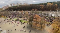 Belarusian Protesters Commemorate Victims Of Stalin