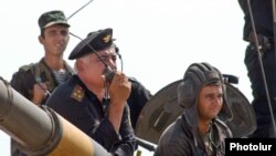 Военнослужащие Армии обороны Нагорного Карабаха несут боевое дежурство на позициях (архив) 