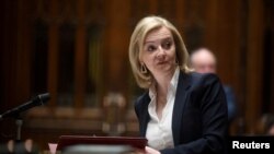 Ліз Трасс заявила про відставку через шість тижнів після її призначення 
