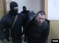 Тамерлан Ескерханов у Басманному суді. 8 березня 2015 року