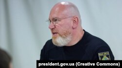 Пошкоджені десяток приватних будинків та господарських споруд, газопроводи та лінія електропередач (на фото Валентин Резніченко)