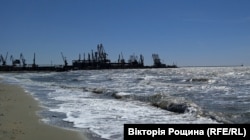 Вид на окупований Бердянський порт у 2022 році
