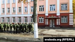 Ілюстрацыйнае фота. Вайсковая частка ў Печах, Барысаў