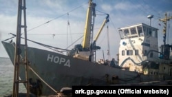 Заарештоване риболовецьке судно «Норд» в порту Бердянська