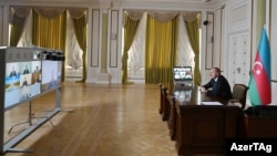 Президент Азербайджана Ильхам Алиев во время заседания Совета безопасности страны, 13 июля 2020 г.