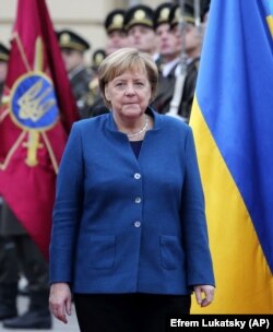 Канцлер Німеччини Анґела Меркель під час візиту до Києва, 1 листопада 2018 року