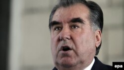 Afghanistan -- Tajik President Emomali Rahmon speaks during a press conference with his Afghan counterpart in Kabul, March 26, 2014