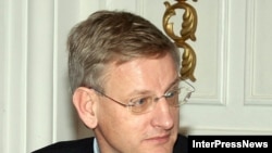 Карл Більт