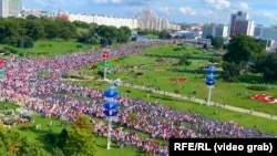 Оппозиционный марш в Минске. 13 сентября 2020 года.