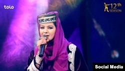 زلاله هاشمی هنرمند