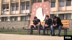 Принятым сегодня постановлением предусматривается, что до 31 декабря будет проведен обмен паспортов, т.е. будут разработаны и выданы новые паспорта