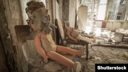 Тих, хто намагався поширювати правдиву інформацію про масштаби катастрофи, звинувачували у «панічних та провокаційних чутках»