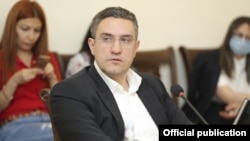 Armenia - Artur Ghazinian of the opposition Hayastan bloc attends a meeting of the Armenian parliament committee on defense and security, September 22, 2021 