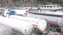Վրաստանում երկարատև ստուգումները շրջանցելու «հստակ մեխանիզմ կա, 1200 դոլարից ա սկսվում»
