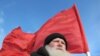 Червоний прапор можуть прирівняти до державного