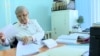 Медицинага өмүрүн арнаган адистер