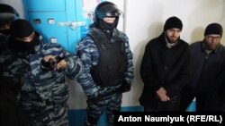 Обыск в квартире Эмиля Курбединова