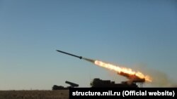 За даними Олександра Сєнкевича, використовувались касетні боєприпаси 