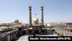 آرشیف، یکی از زیارتهای ایران