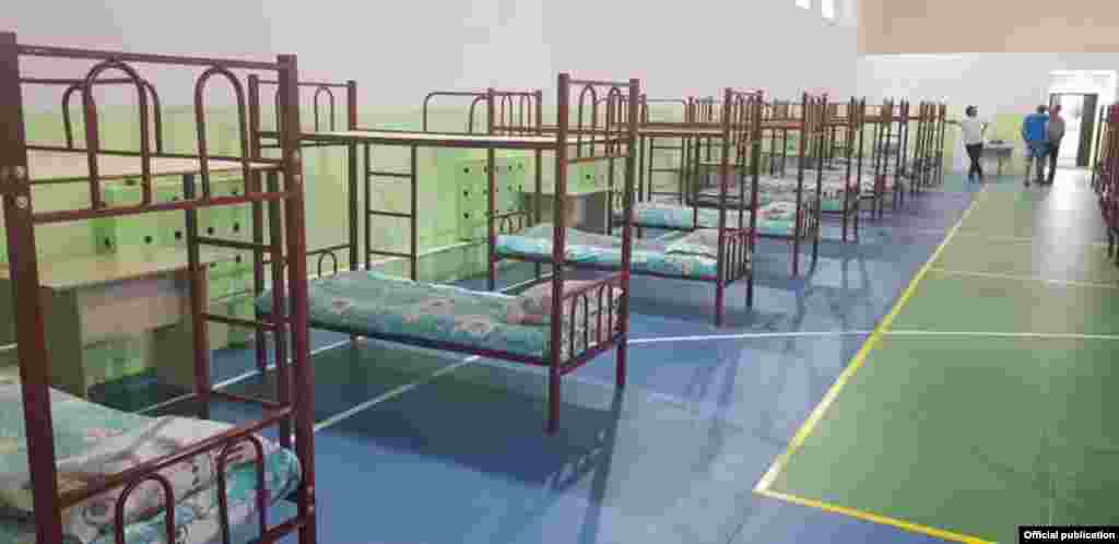 Makeshift facilities will be used to provide medical care to infected patients if there is a shortage of hospital beds. Some&nbsp;1,790 temporary beds have been prepared in case the Batken region&#39;s 435 hospital beds fill up.