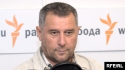 Оьрсийчоь -- Кутаев Руслан,политолог, философ, Кавказан къаьмнийн Ассамблеян президент, Москох, Маршо Радион студи чохь, 30Тов2008, "Прессан сахьт" программехь